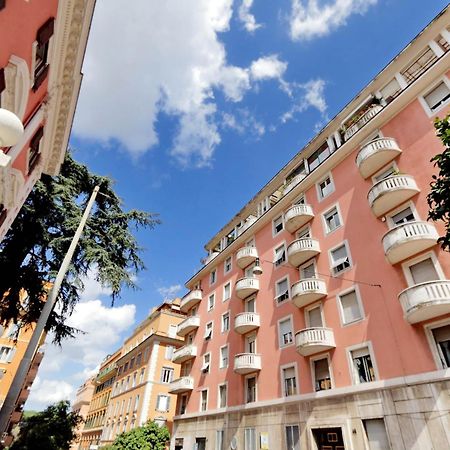 Bellezza Al Colosseo - B&B & Apts Róma Kültér fotó