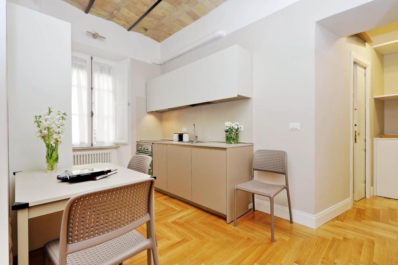 Bellezza Al Colosseo - B&B & Apts Róma Kültér fotó