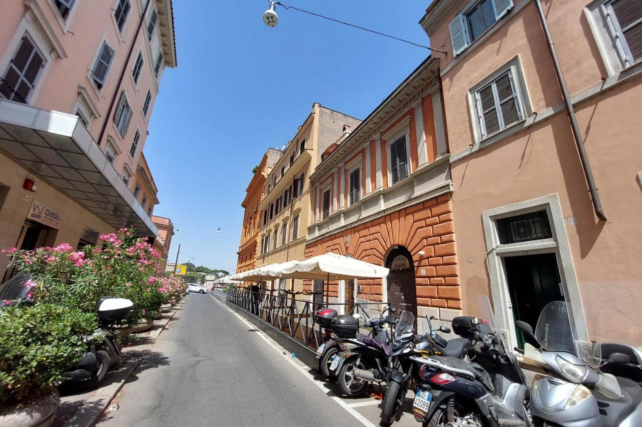 Bellezza Al Colosseo - B&B & Apts Róma Kültér fotó