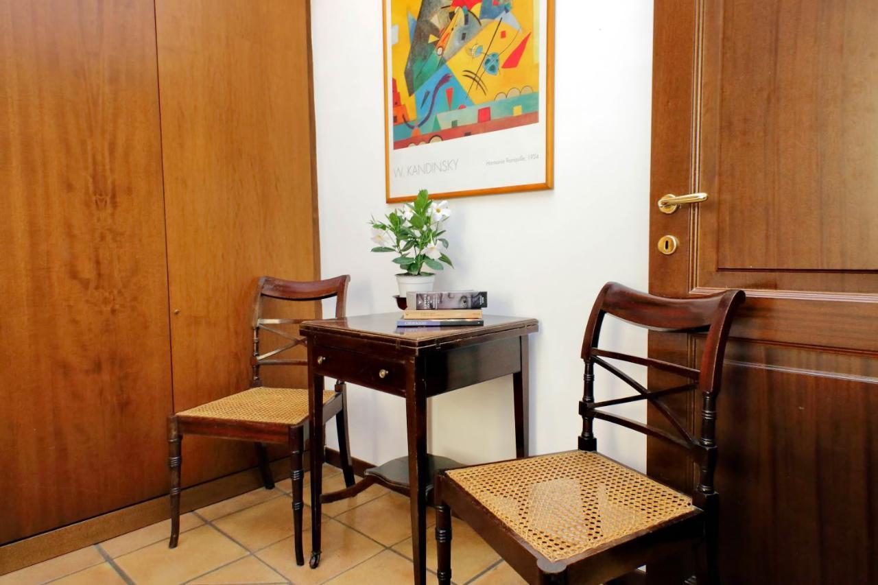 Bellezza Al Colosseo - B&B & Apts Róma Kültér fotó